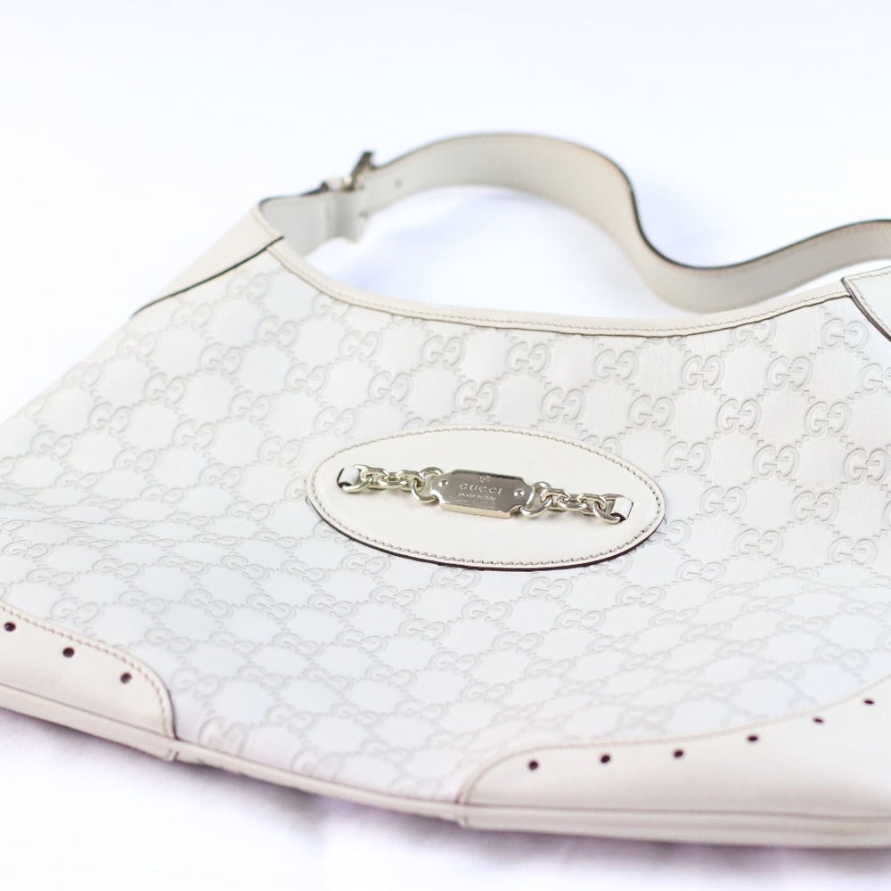 Gucci cream handbag